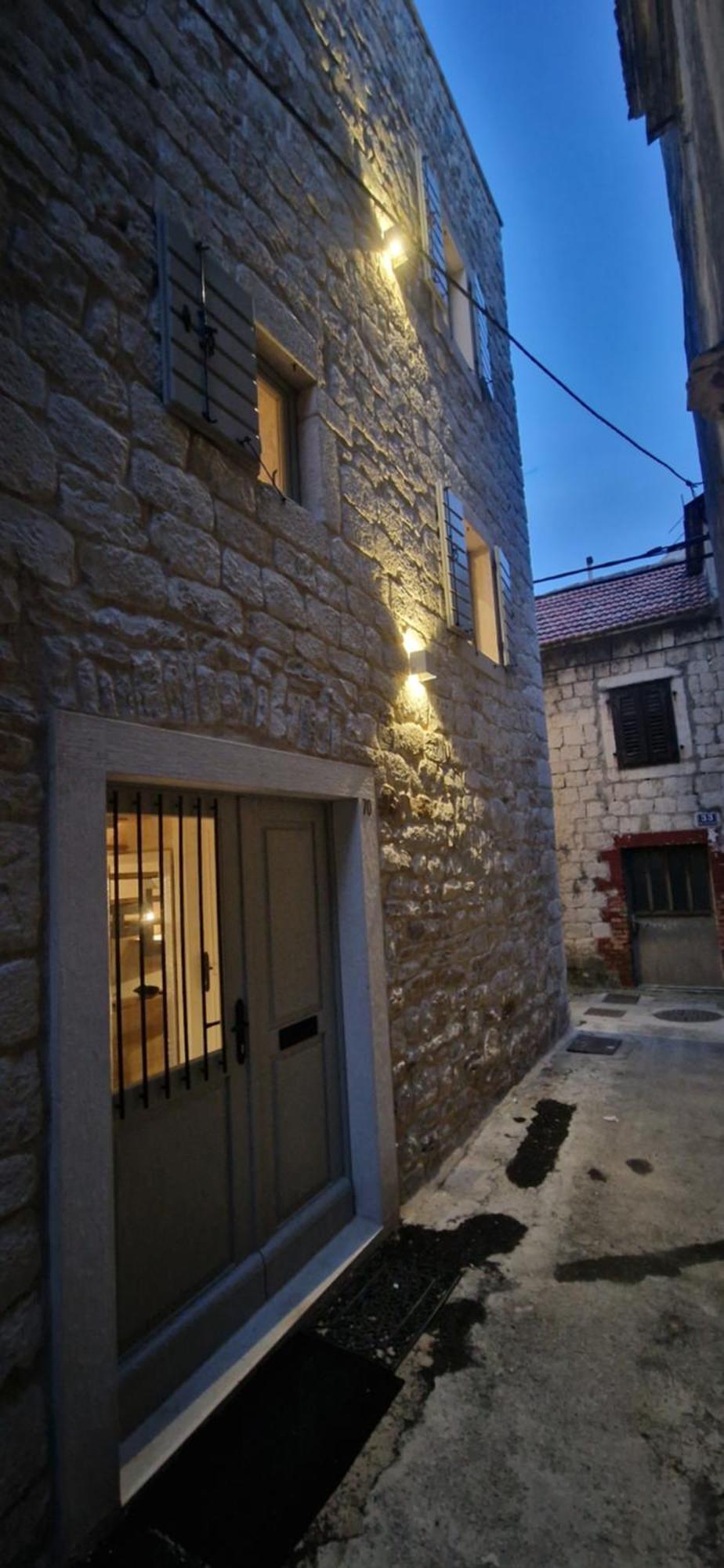 Willa Viu2 Castle Kaštela Zewnętrze zdjęcie